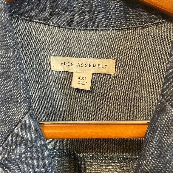 Free Assembly Denim Short Sleeve Romper Concert Western Boho Bohemian Preppy - Picture 2 of 3